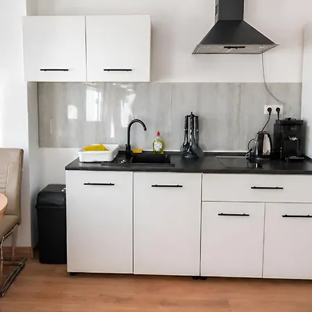 Appartement Apollo - Im Zentrum Der *